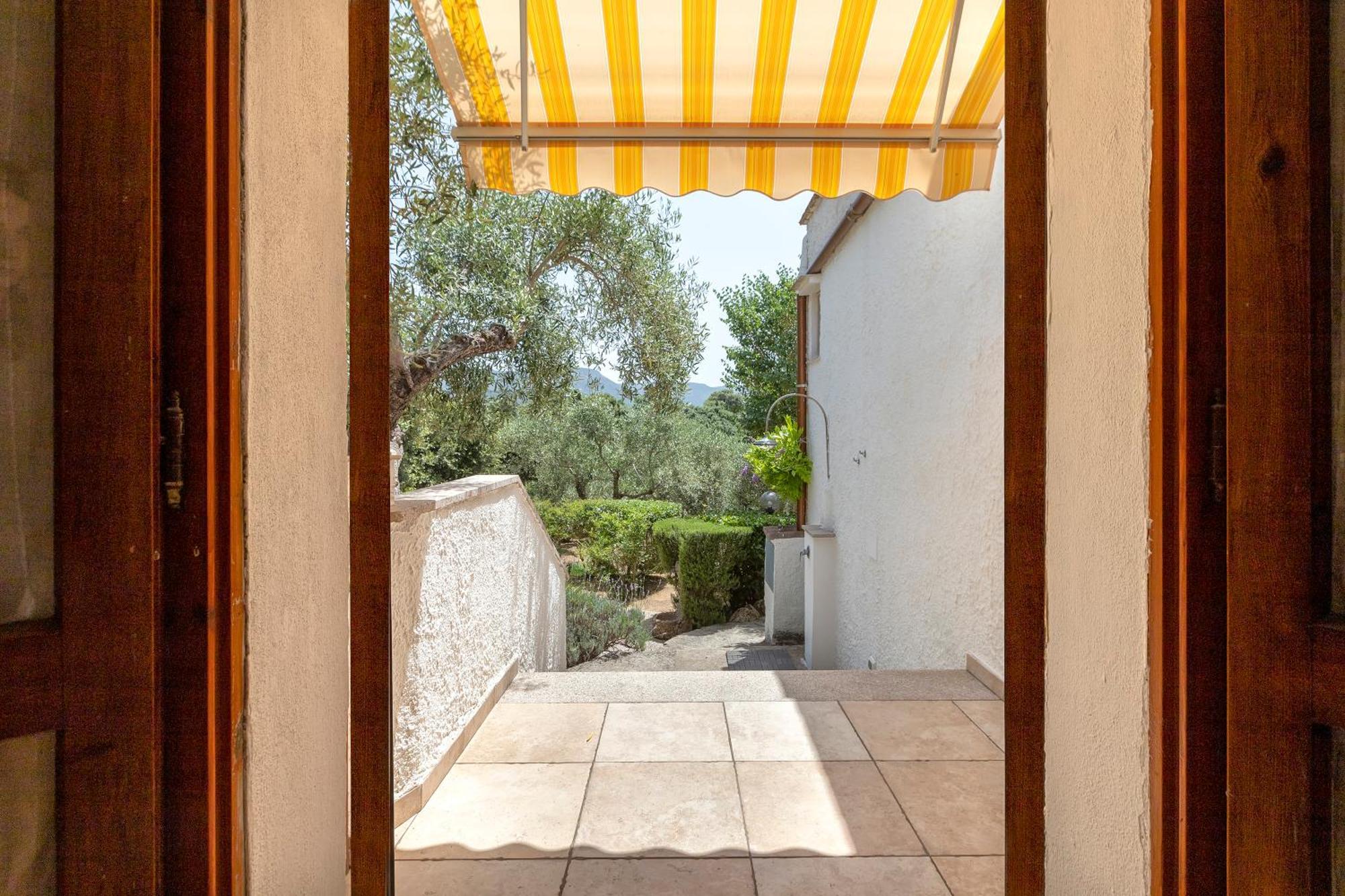 Domo Anghèleda la casa per le tue vacanze vicino al mare Alghero Esterno foto